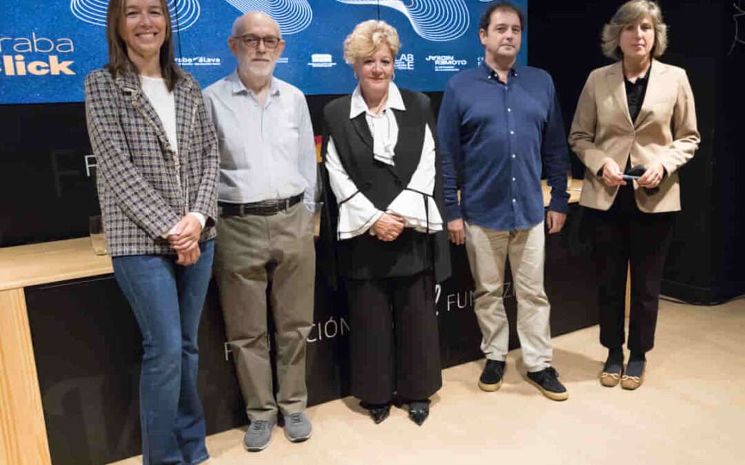 Arabaclick, 1.300 fotografías populares