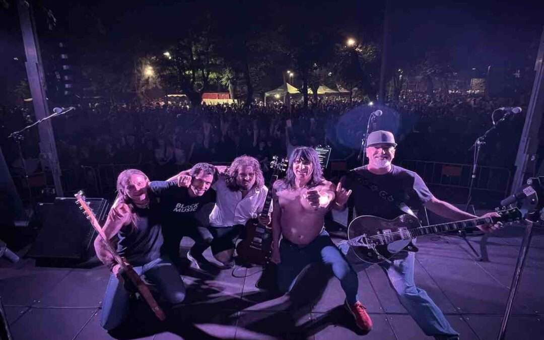 Bon Scott redivivo en el escenario de Jimmy Jazz