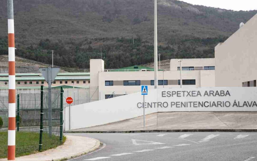 Detenida una mujer por intentar introducir hachís en Zaballa
