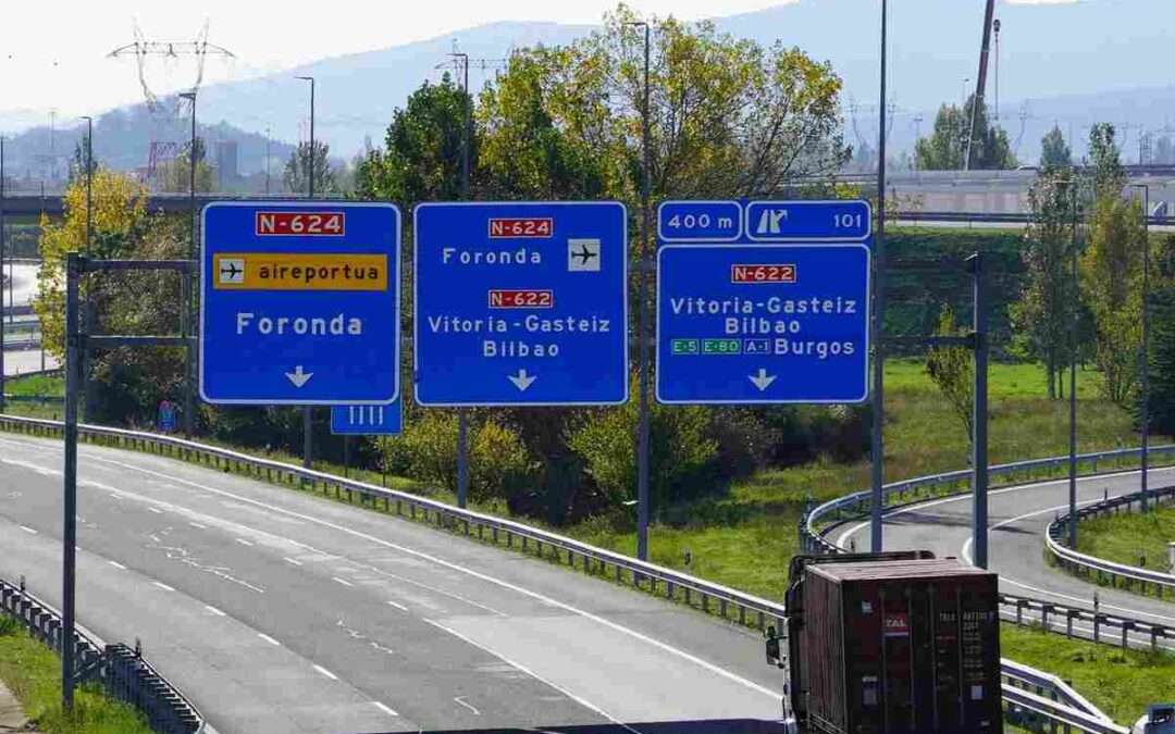 La Diputación plantea que los camiones paguen por circular por la A-1 y la N-240 a partir de 2027