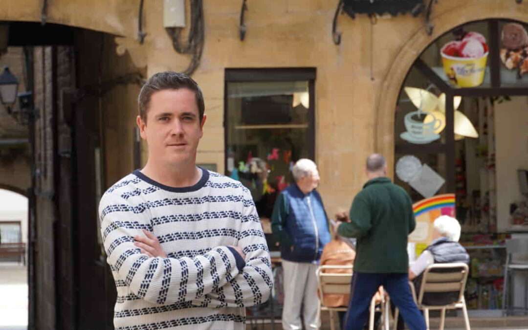 “Los turistas repiten porque Laguardia tiene vida, hay que impedir que el casco se despueble”