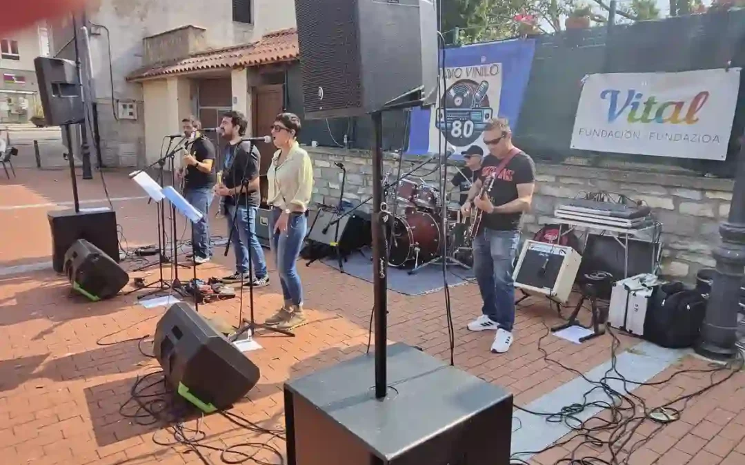 Vital por Álava estrena julio con música y teatro en siete municipios