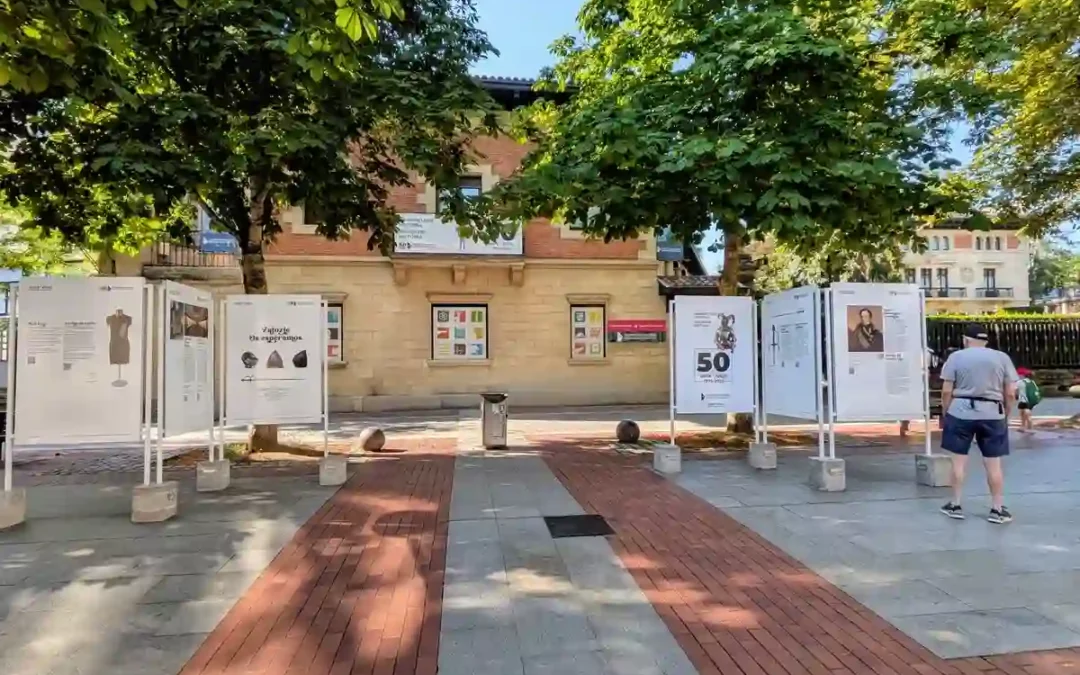 Los 50 años junto a Ajuria Enea del Museo de Armería