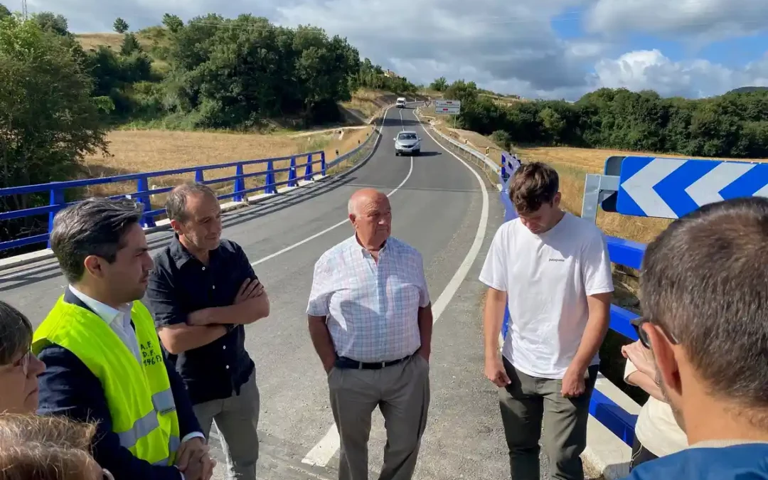 Finalizan las obras de la carretera entre Maeztu y Leorza