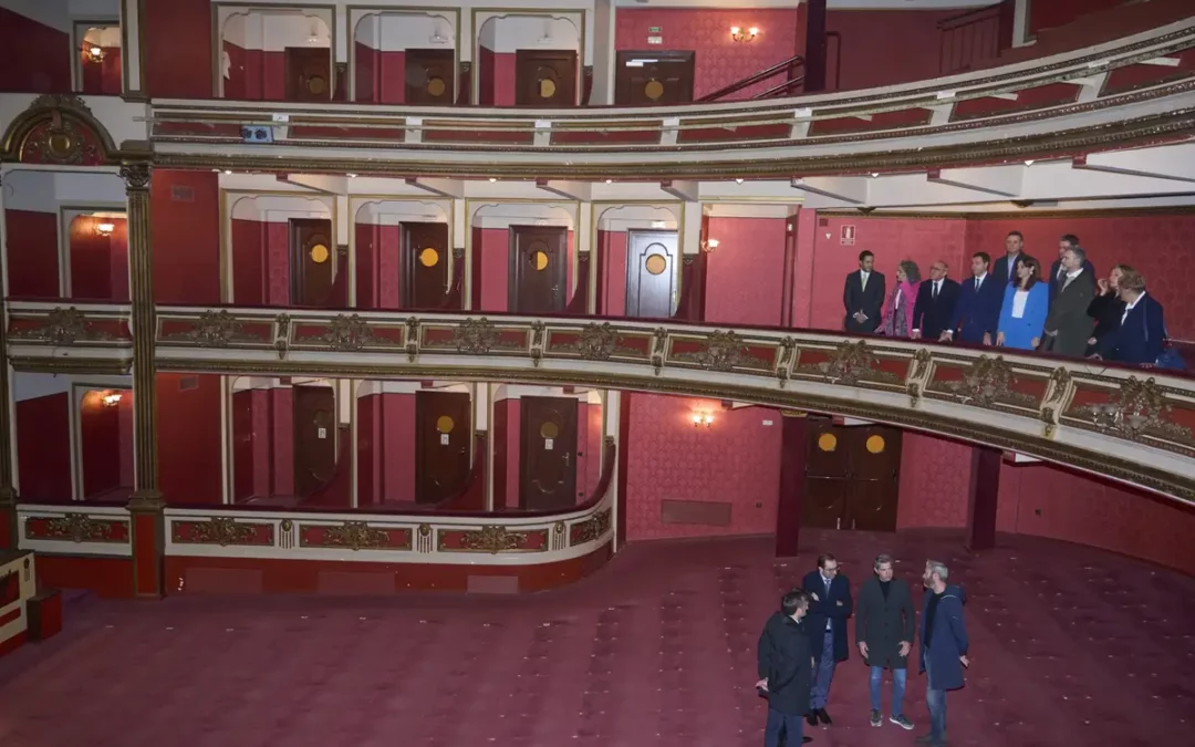Aparece un muro de origen desconocido bajo el patio de butacas del Teatro Principal