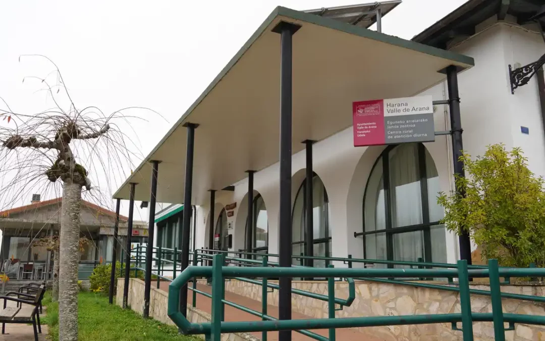 La Cuadrilla de Mendialdea exige a la Diputación que garantice la ayuda a domicilio en el medio rural