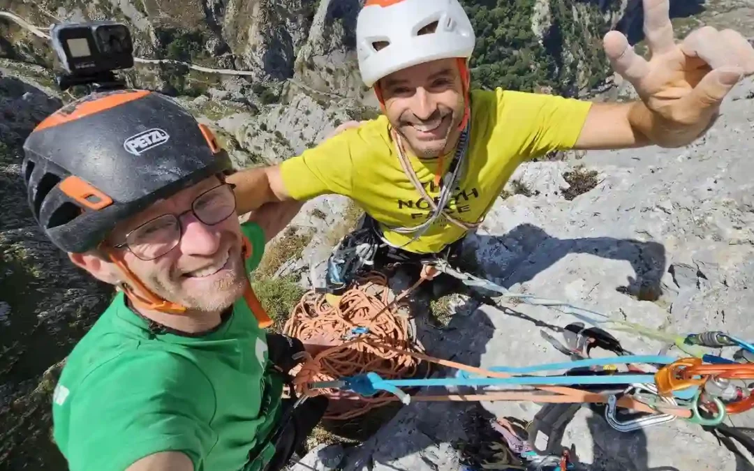 Los hermanos Pou logran la primera escalada en libre del ‘Pilar del Texu’