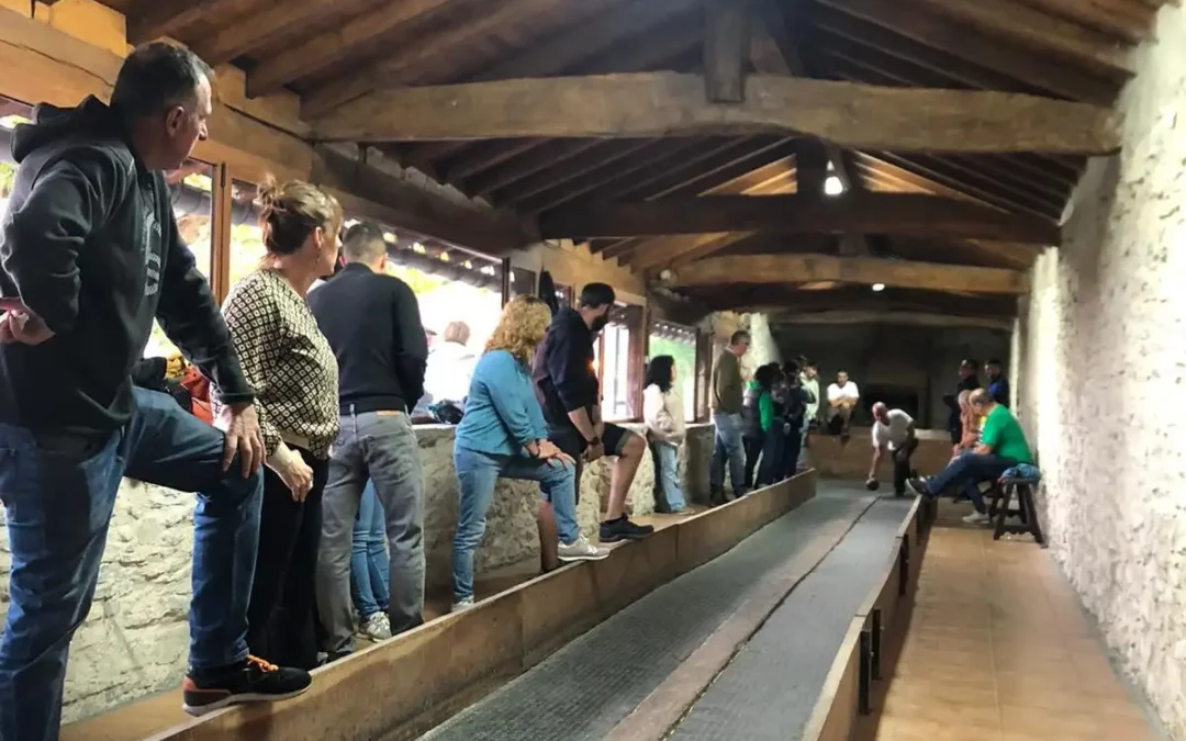 Arranca el XXXIII Torneo Diputación Foral de Álava de bolos