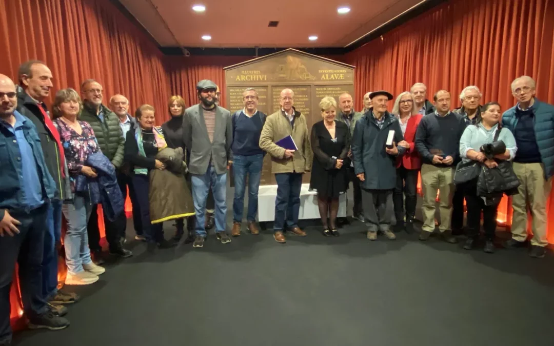 El Archivo de Álava homenajea a sus investigadores más destacados de los últimos 50 años