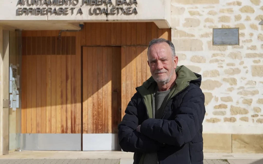 Dimite el alcalde de Ribera Baja, Amado Martínez de Iturrate