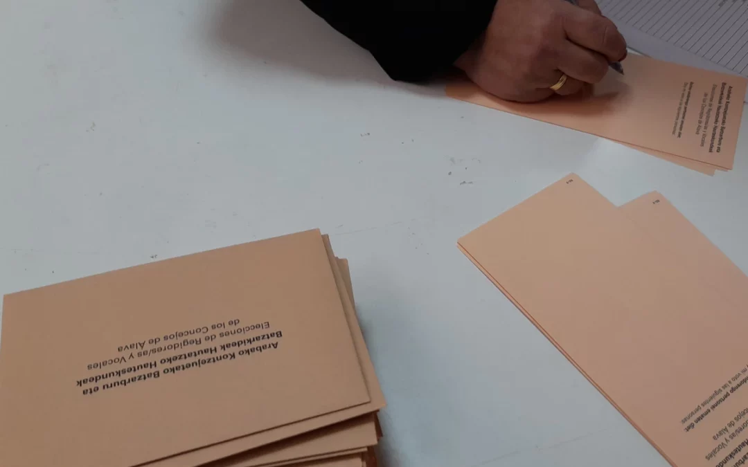 Cómo ejercer el voto anticipado en las elecciones a concejos