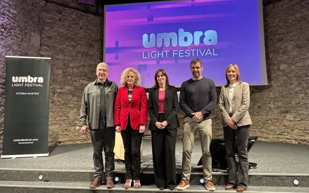 La iglesia de la Coronación, San Martín y El Anglo, nuevos escenarios del Umbra Light Festival de Gasteiz