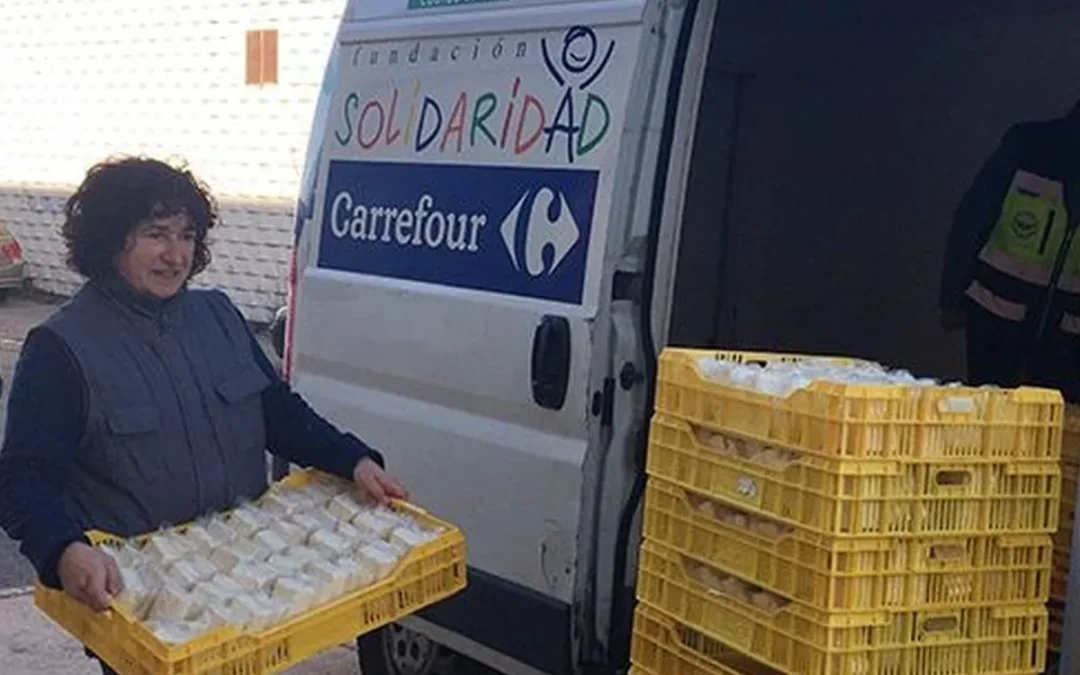 EuskoEkoSoja dona tofu al Banco de Alimentos de Álava
