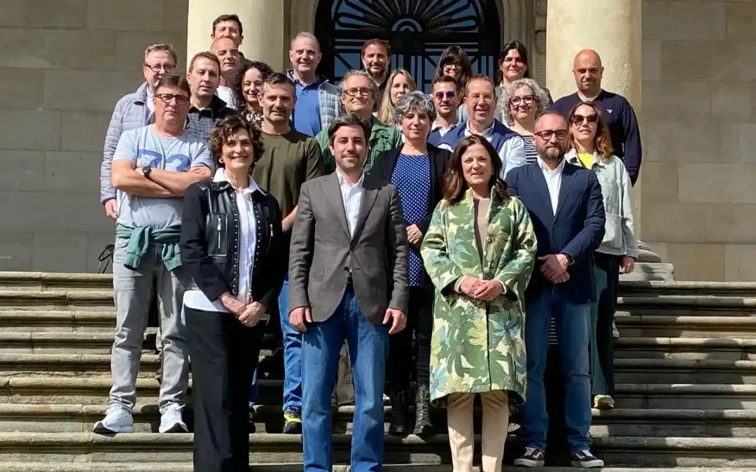Araba acoge la reunión de RedBici, que busca fomentar el uso de la bicicleta en entornos urbanos y rurales