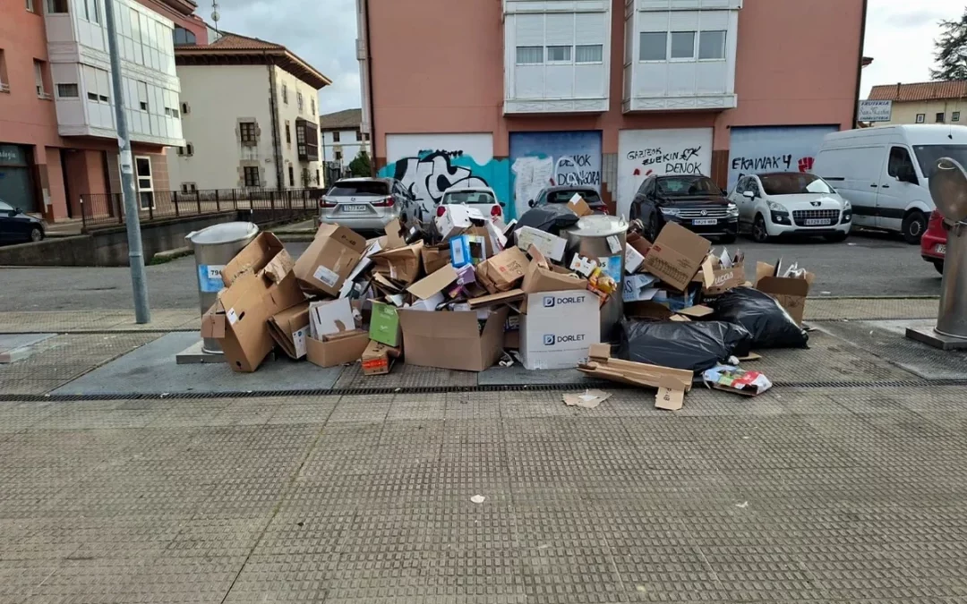 El PNV de Gorbeialdea denuncia «errores» en los pliegos de contratación de la recogida de residuos