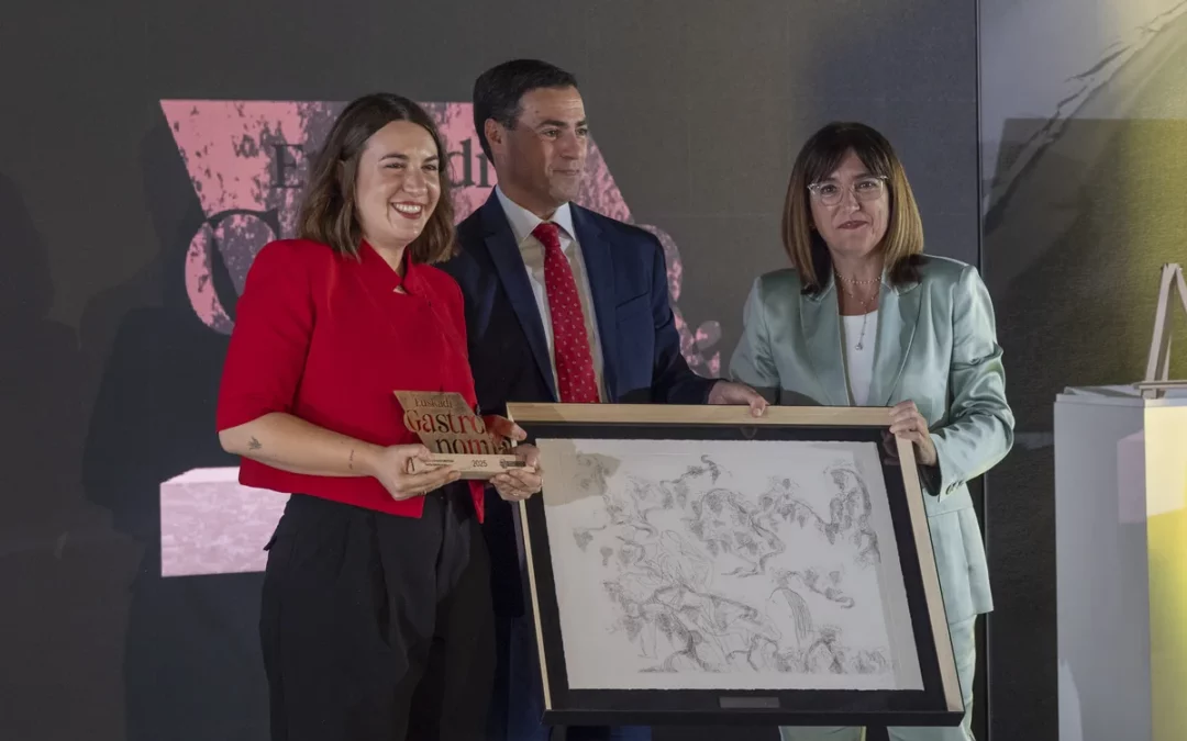 La alavesa Izaskun Orive recibe en Ajuria Enea el Premio Euskadi de Gastronomía