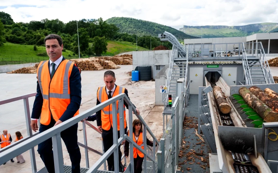 Aiaraldea inaugura la nueva planta maderera de Murga tras una inversión de 67 millones de euros