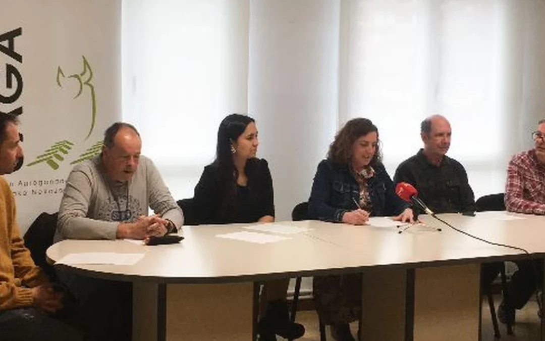 Los concejos del noroeste de Gasteiz denuncian un «fraude» para dar vía libre a los parques fotovoltaicos de Solaria