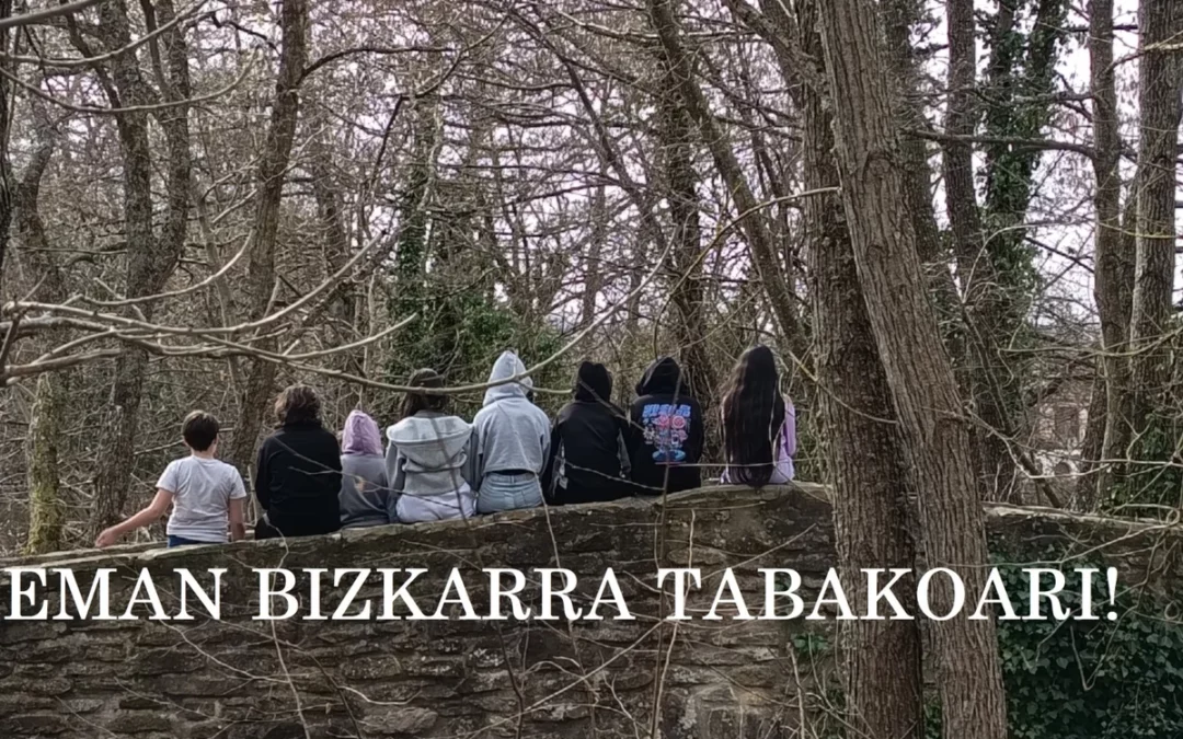 El alumnado de Murgia gana el certamen de fotografía ‘Kerik Gabeko Gazteak’ con el lema ‘Eman Bizkarra Tabakoari’