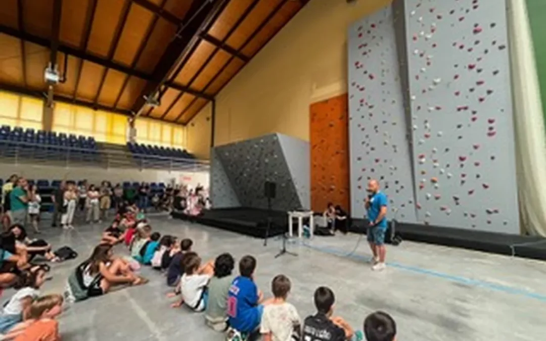 Zuiako Udalak Palatuko kirol instalazio berritu eta handituak inauguratu ditu 20 hilabeteko lanen ondoren