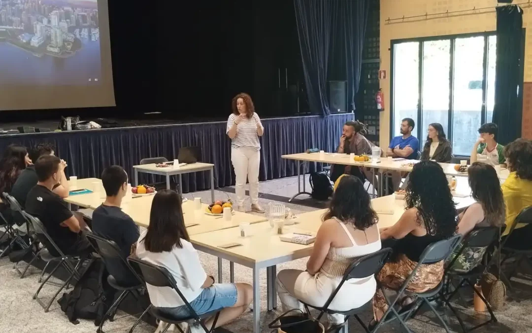 23 personas de toda Araba se han formado en Zigoitia para ayudar en programas de prevención de adicciones durante las fiestas de verano