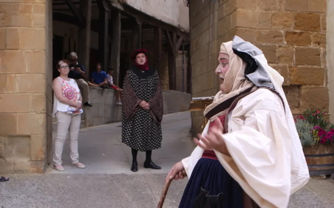Salinillas de Buradón recupera sus visitas teatralizadas todos los domingos de julio