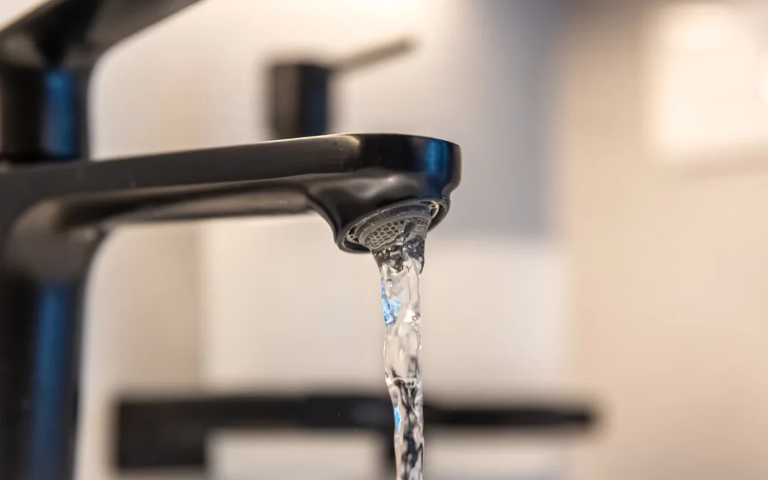 Zuia mantiene las restricciones pero adelanta a las 7:00 horas el restablecimiento del suministro de agua