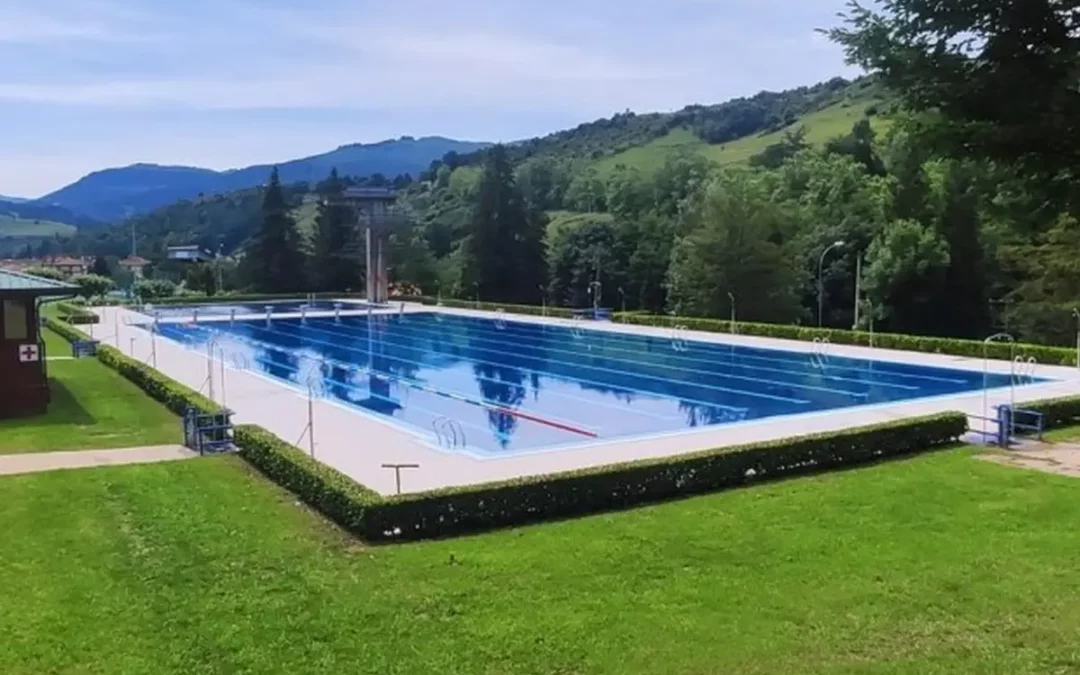 Detectan legionella en cuatro instalaciones municipales de Laudio y suspenden preventivamente el suministro de agua