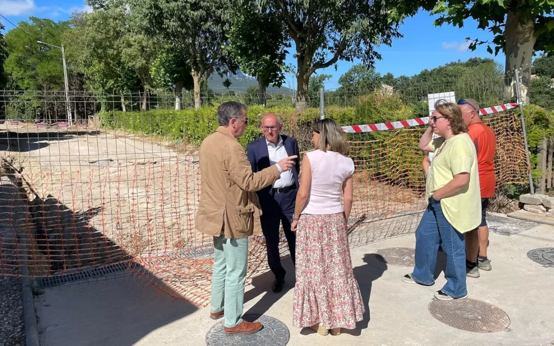Ramiro González destaca en Rioja Alavesa el papel del Plan Foral para modernizar los pueblos de Álava