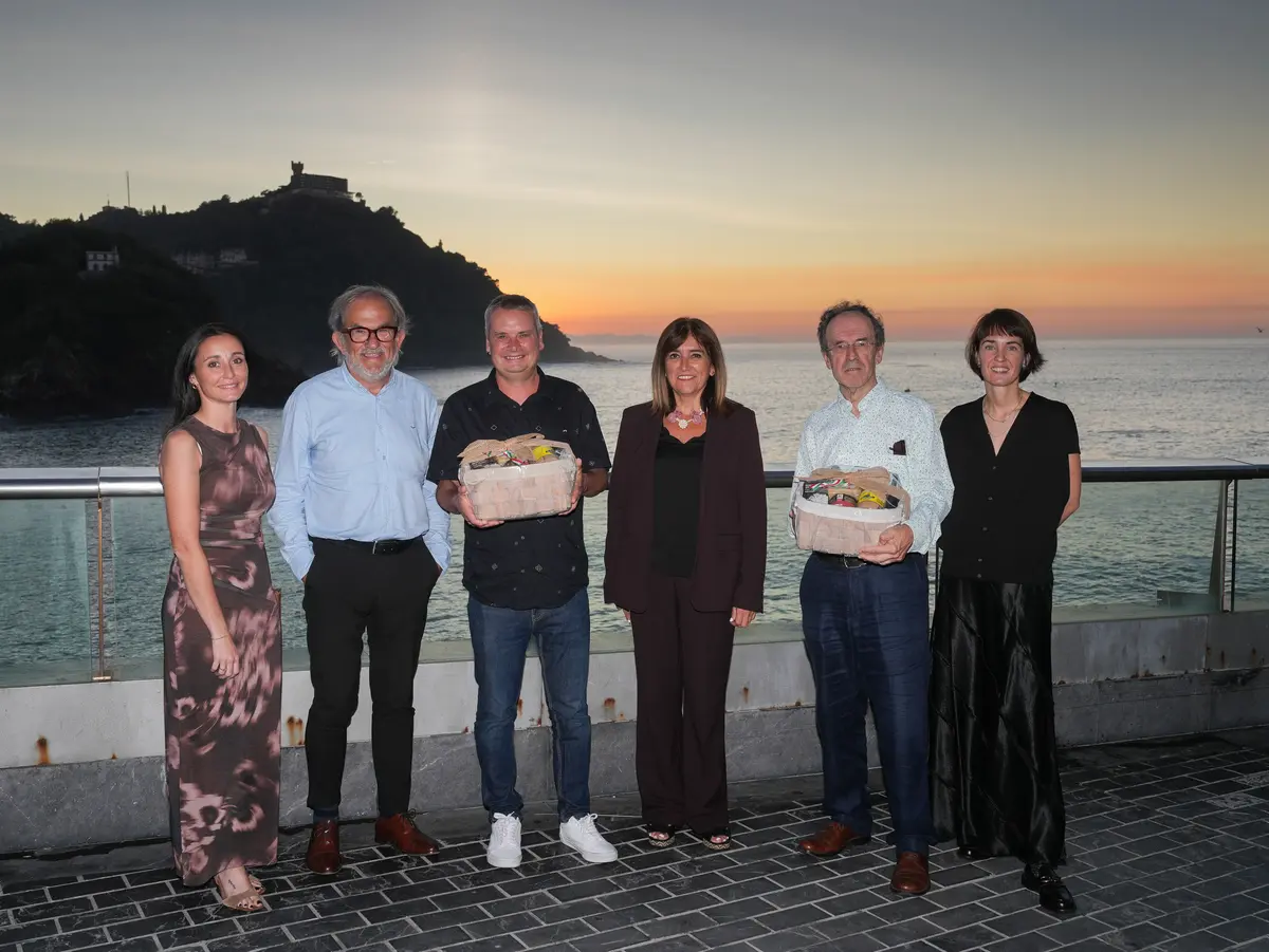 Entrega de los Premios Eusko Label de microcortos en el Festival de San Sebastián