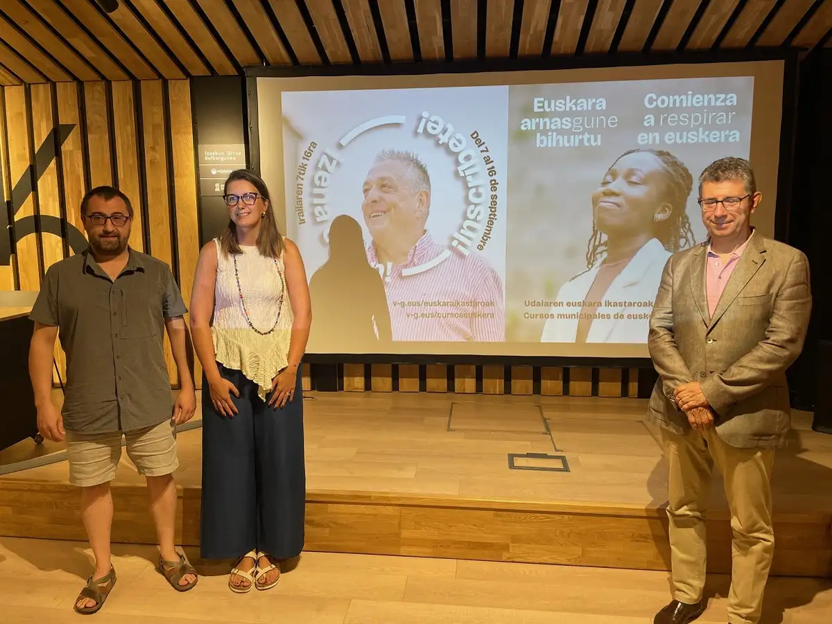 Iñaki Gurtubai Euskategiak 2026 Presentación de las ayudas para estudiar euskera en Álava durante el curso 2026-2027