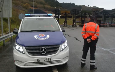 Detenido un camionero tras circular en zigzag por la A-1 a la altura de Agurain