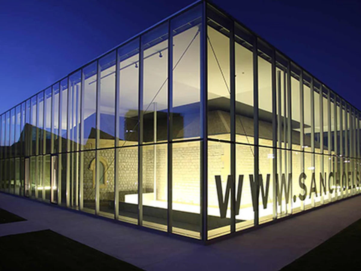 Ciclo Arabari buruz 2026-2027 de Fundación Sancho el Sabio Vital. Sede de la Fundación Sancho el Sabio Vital en Betoño, Vitoria-Gasteiz, donde se celebra el ciclo de conferencias Arabari buruz.