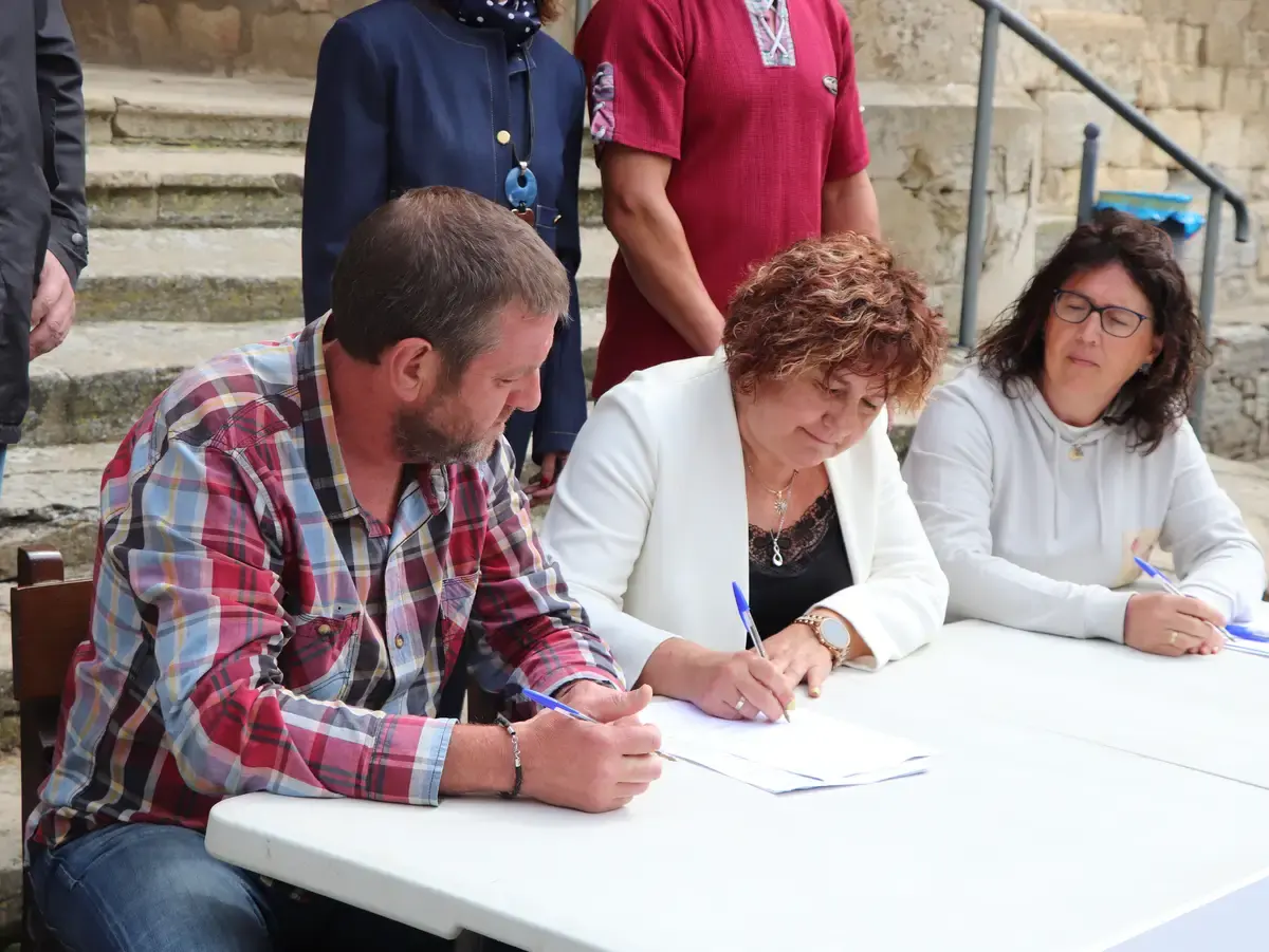 La Mesa impulsa una consulta popular sobre Treviño Enclave de Treviño, donde se propone una nueva consulta popular sobre su futuro administrativo