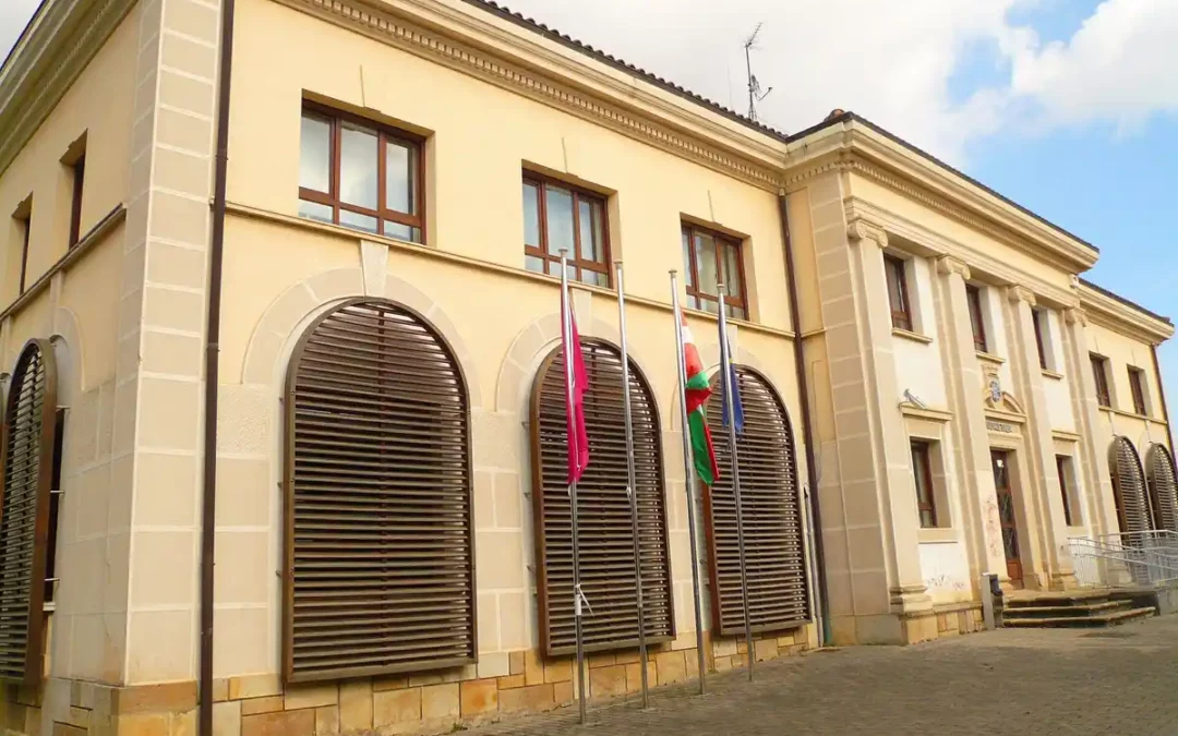Zigoitia convoca de urgencia una plaza de auxiliar administrativo interino con un sueldo bruto de 33.973 euros anuales