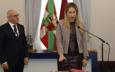 Mar Dabán toma posesión como diputada foral de Empleo, Comercio, Turismo y Administración Foral de Álava