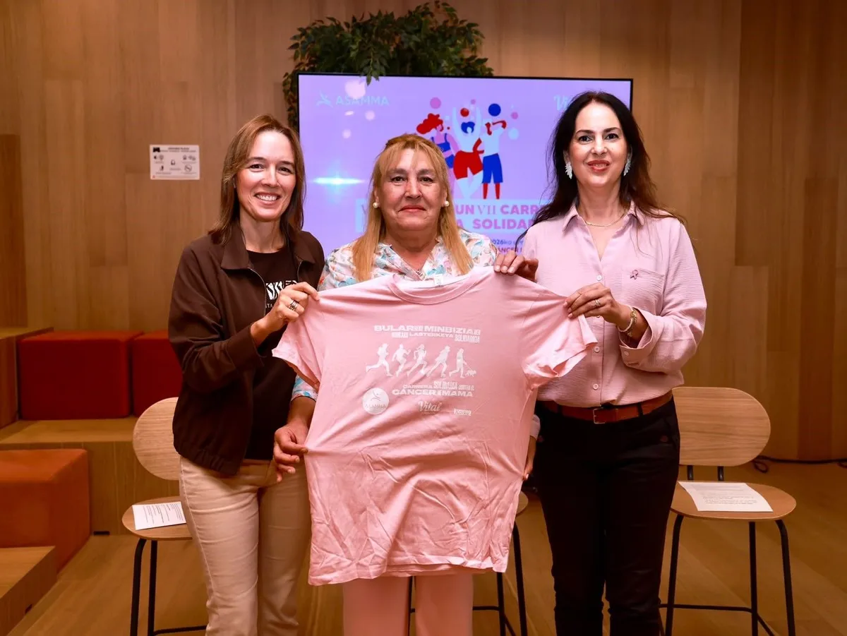 VII Carrera Solidaria de ASAMMA en Vitoria-Gasteiz Carrera de ASAMMA contra el cáncer de mama en Vitoria-Gasteiz