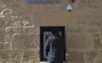 Puentelarrá y Zambrana estrenan cajeros automáticos: estos son los 11 municipios de Álava incluidos en el programa Berosi
