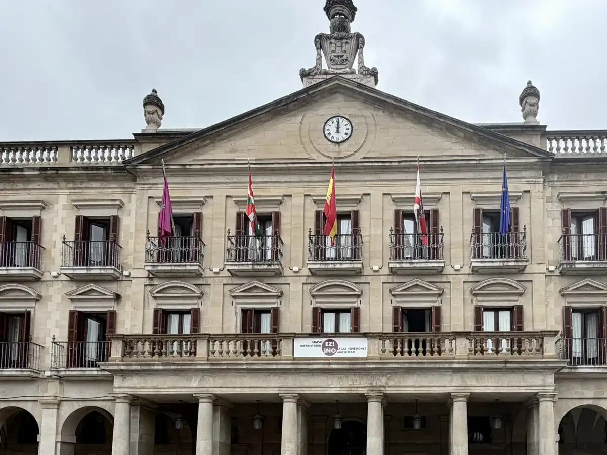 Mujeres Contra la Guerra, colectivo distinguido con el reconocimiento Naiperas 2026 de Vitoria-Gasteiz